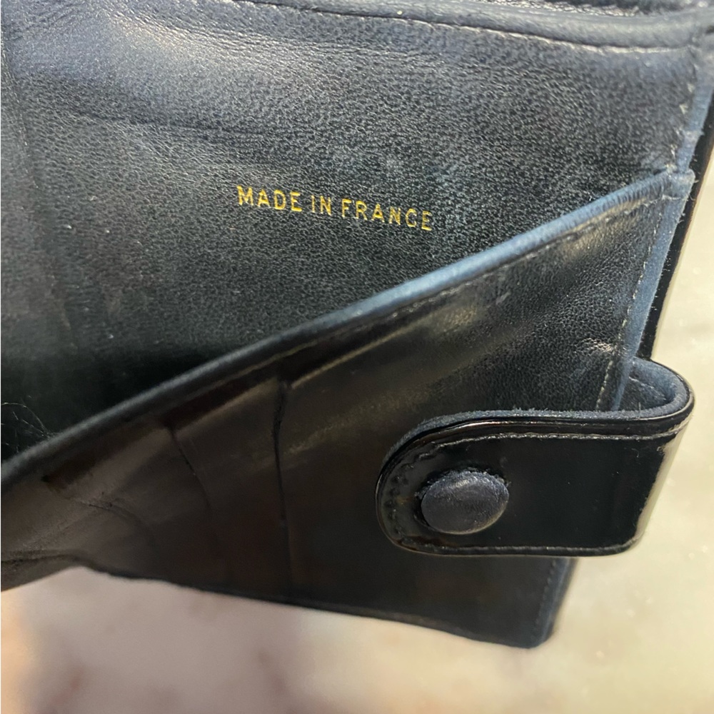 Chanel patent leather Wallet - Picture 7 of 9